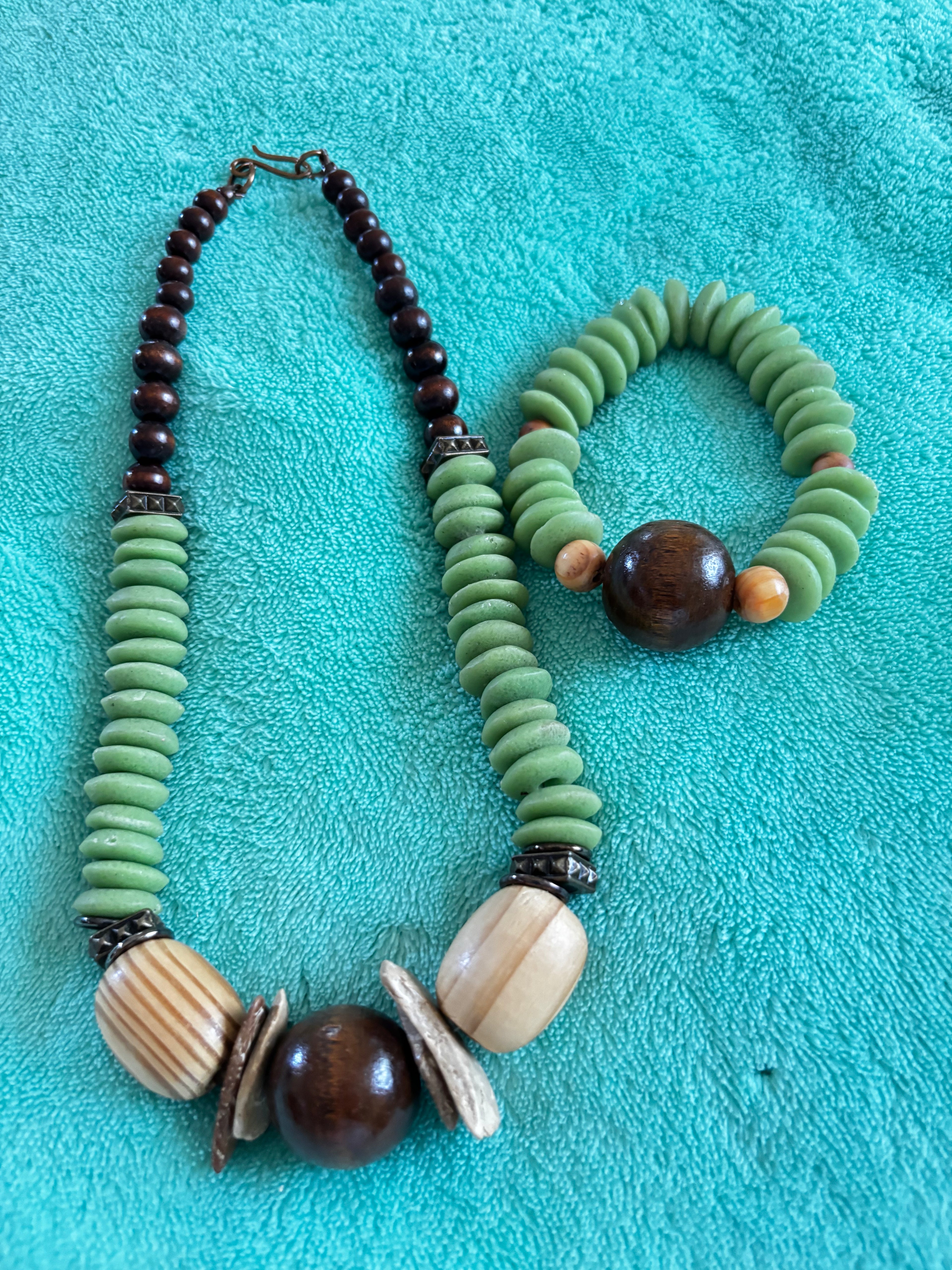 Green disk spacers and wood necklace/bracelet with coconut shell